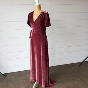 Baltic Born Velvet Maxi Dress in Burgundy M